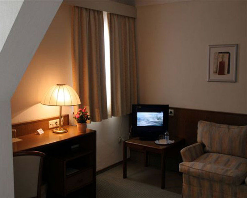 Rheinhotel Luxhof Špýr Exteriér fotografie
